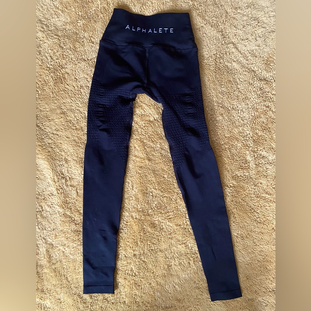 Alphalete black leggings NWOT size small